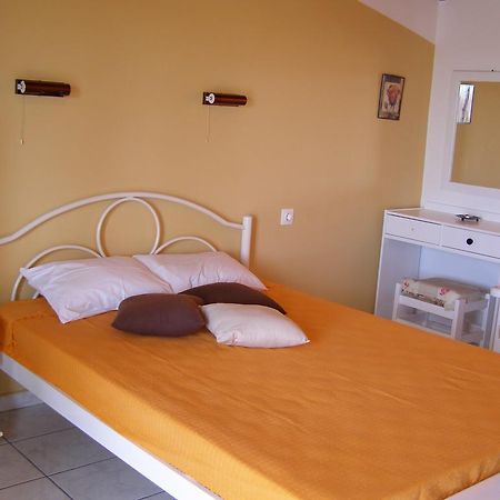 Nikis Apartments Agios Gordios  Exterior foto